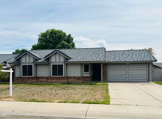 8009 W Columbine Dr, Peoria, AZ 85381