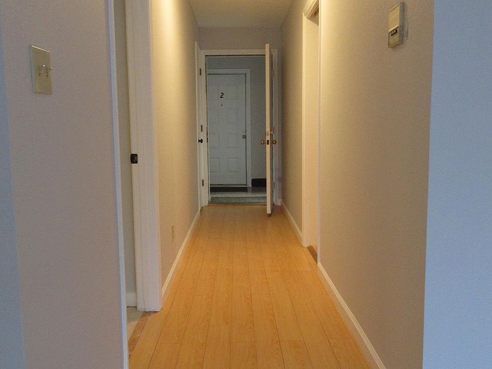 1st image of 225 21st Ave APT 3
