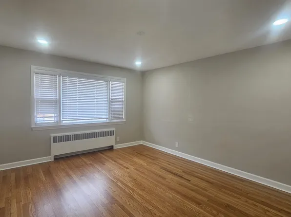 736 3rd Street image 3 of 15