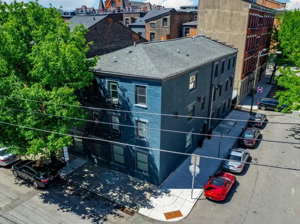 15 W 15th St #B7, Cincinnati, OH 45202