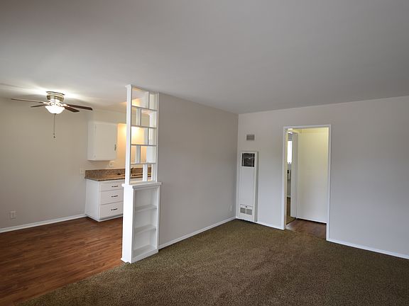 3rd image of 306 1/2 E Badillo St