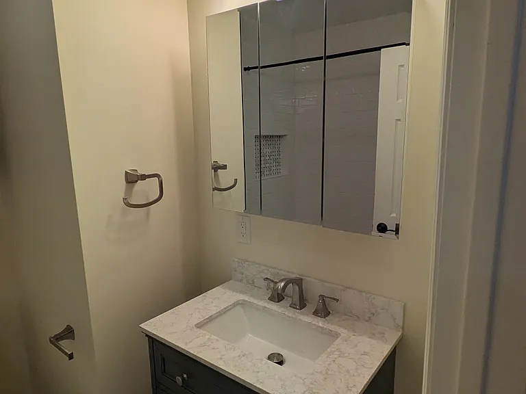 36 S Main Ave #4 — Photo 17