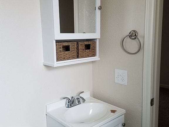 3rd image of 2131 Bowie Dr