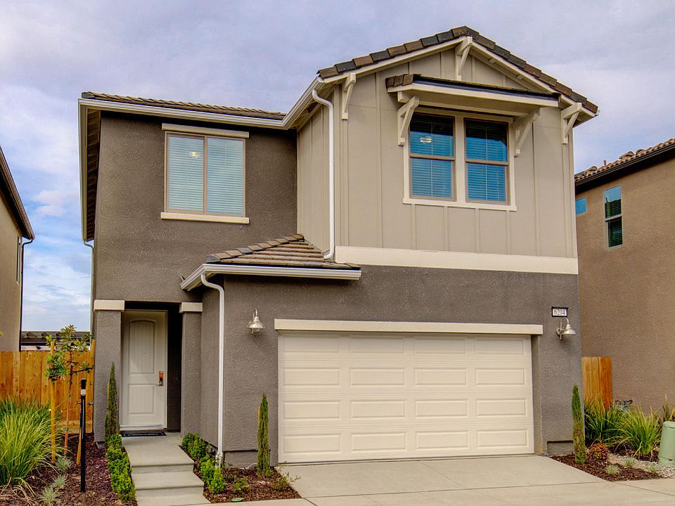 Modern Farmhouse Exterior