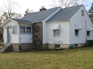 55 Hoffman Ave, Lake Hiawatha, NJ