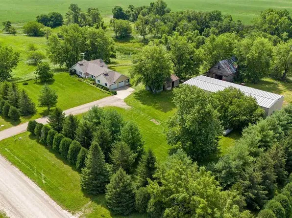 1874 415th Ave, Brooklyn, IA 52211