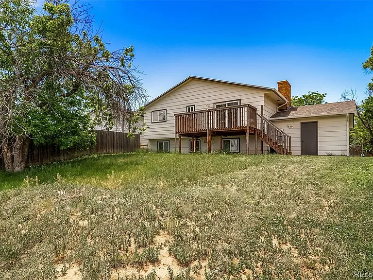 15989 E 18th Pl — Photo 35