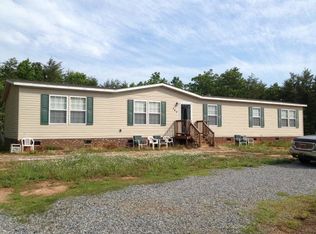 165 Cranberry Ln, Reidsville, NC 27320