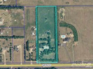 38414 129th St, Aberdeen, SD 57401