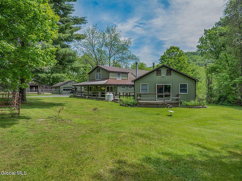 3rd image of 440 Camden Valley Road