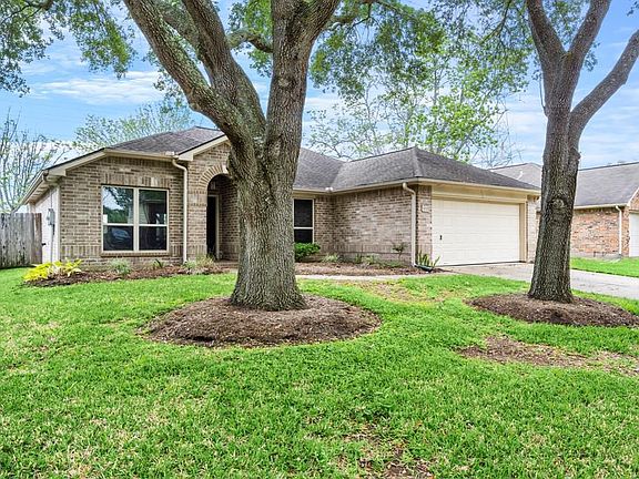 3rd image of 1243 Willow Branch Dr