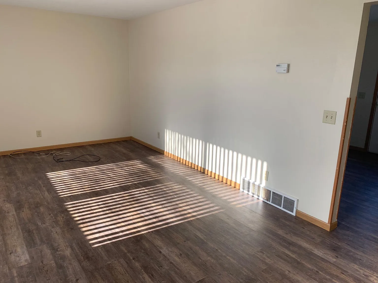 3 bed, 1.5 bath, $1,099 — Photo 3