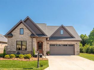 1108 Golden Hill Ln, Denver, NC 28037