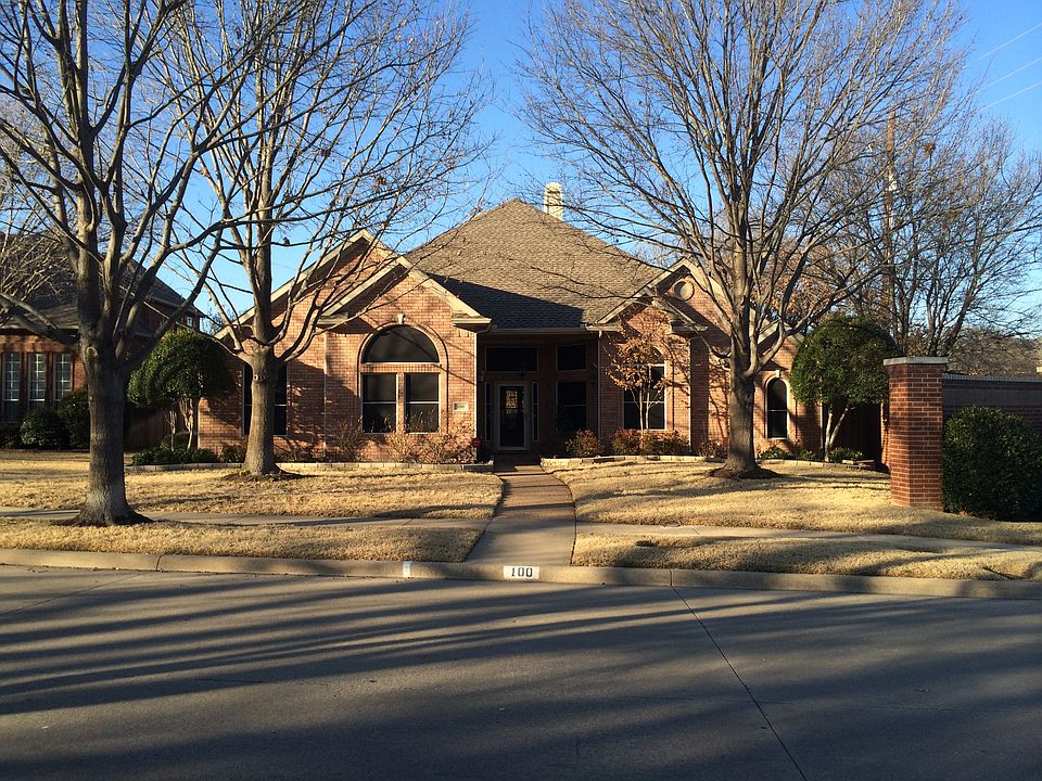 1st image of 100 Kingsridge Dr