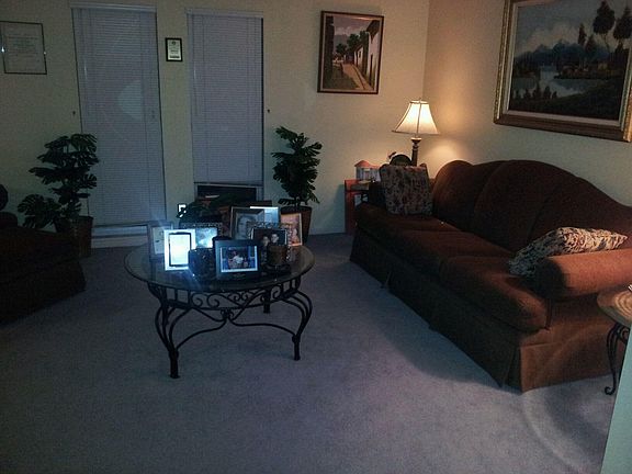 2nd image of 2320 Oakdale Dr E