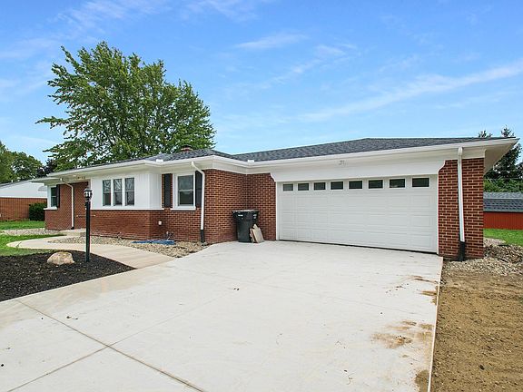 2nd image of 19060 Sundale Dr