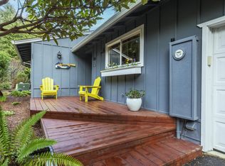 186 SW The Pines Dr, Depoe Bay, OR