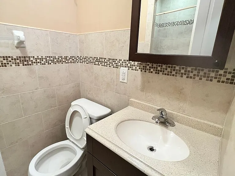 3223 Wallace St — Photo 20