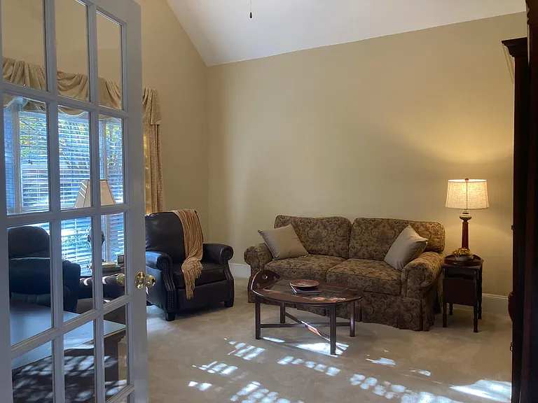 7445 Glenmaura Way — Photo 8