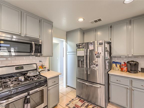 5th image of 1527 Council Bluff Ln