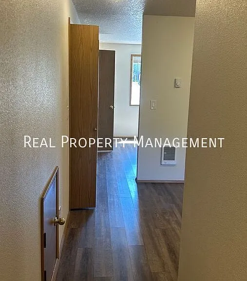 1530 Ash St #D — Photo 20