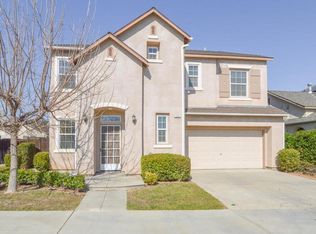 1687 Glen Oban Ln, Clovis, CA