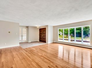 4 Carmine Ave, Foxboro, MA 02035