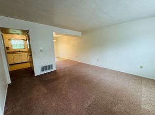 367 New Kent Rd, Blacksburg, VA 24060