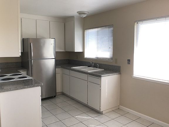 5th image of 1275 Alice Dr APT 4