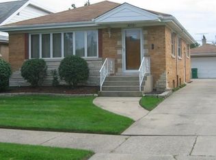 10535 Windsor Dr, Westchester, IL