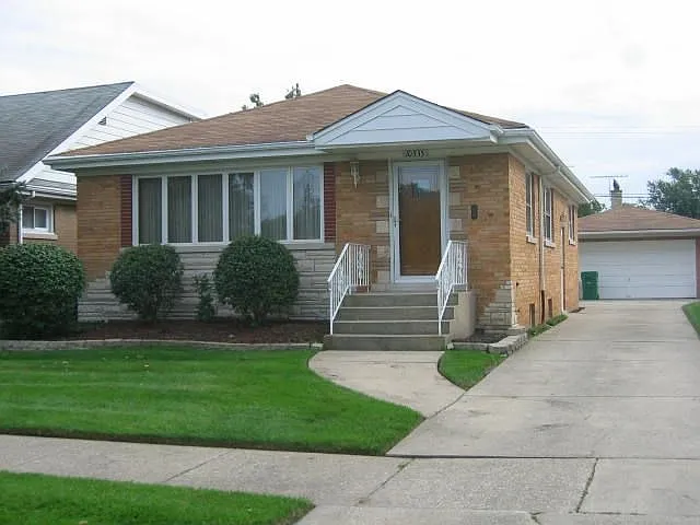 10535 Windsor Dr photo 1