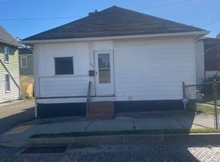 415 Watt St, Coraopolis, PA 15108