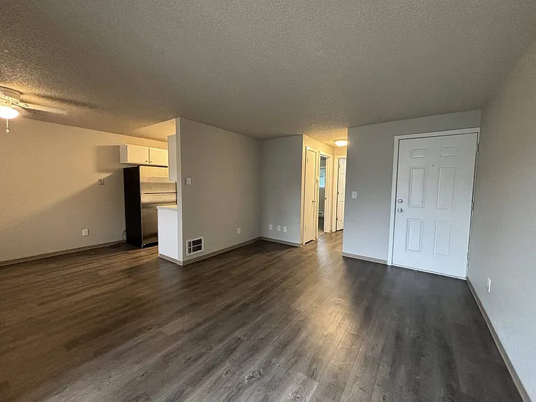 Bridgeporter Apartments — Photo 23