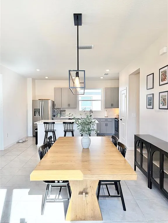 3 bed, 2.0 bath, 1506 sqft, $2,000 — Photo 4