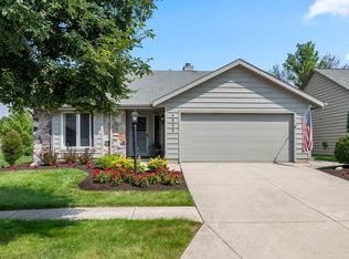 4805 Crystal Ridge Cv, Fort Wayne, IN 46835