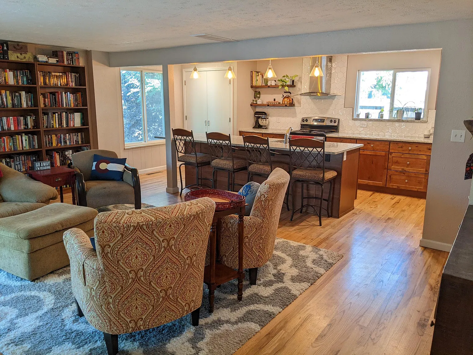 3 bed, 1650 sqft, $2,500 — Photo 3