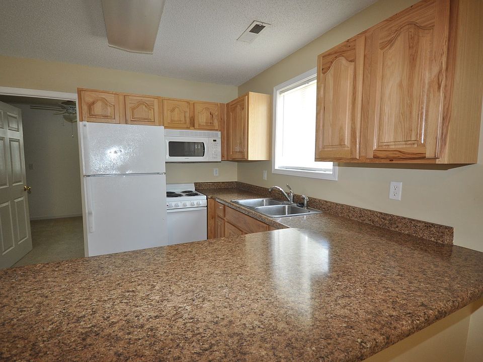 Dogwood Apartments 409 W 14th St Benton KY Zillow