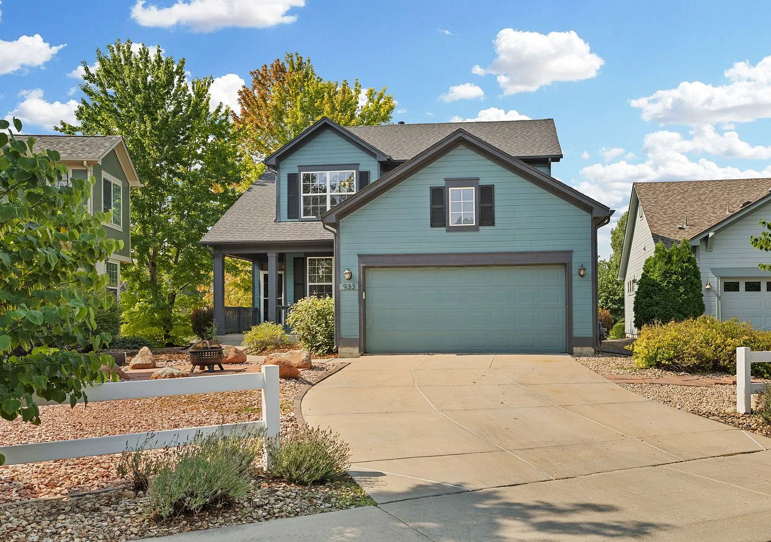 Beautifully Updated 4 Bedroom House Available in Longmont--Great Neighborhood! — Photo 2