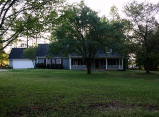 205 Crystal Creek Dr, Colbert, GA 30628