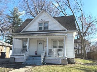 310 N James St, Champaign, IL 61821