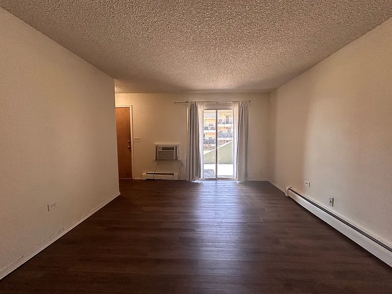 4601 S Lowell Blvd #B — Photo 11