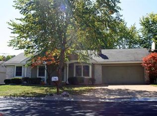 1 Terrestrial Hl, Saint Peters, MO