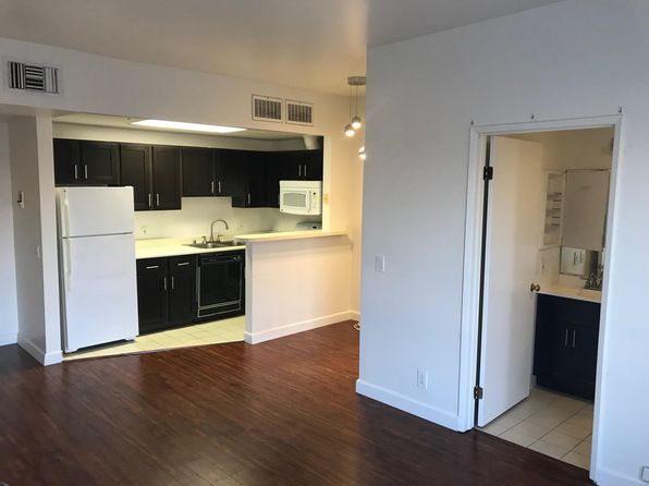 820 S Mansfield Ave #408