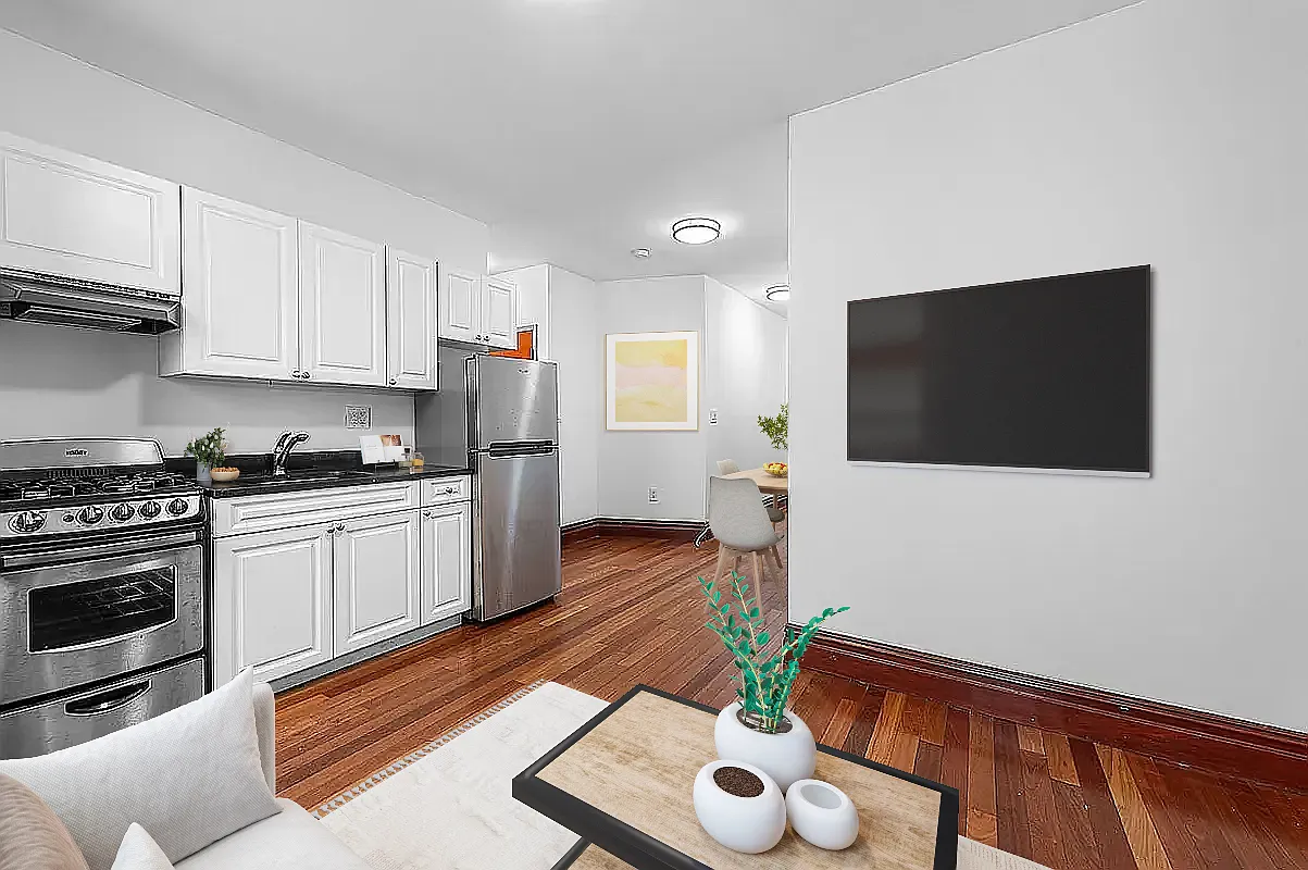 1392 Madison Avenue — Photo 1