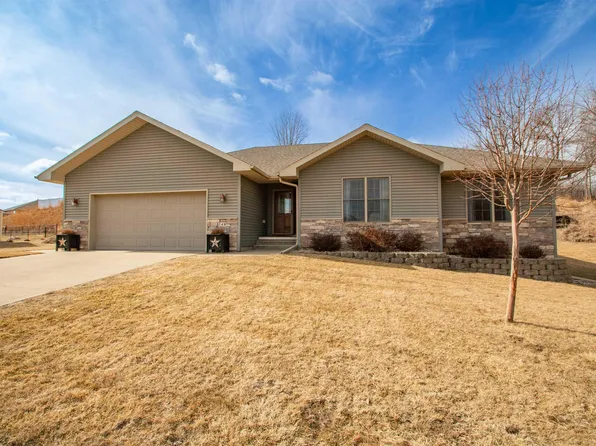 749 Brentwood St, Sioux City, IA 51103