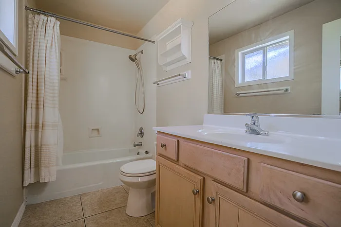 845 W Romo Jones St — Photo 12