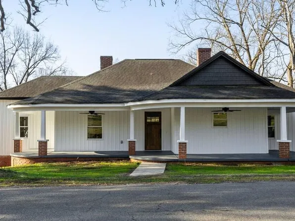 474 Town Creek Rd, Benton, TN 37307