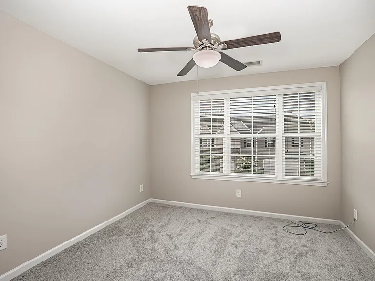 836 New Derby Ln — Photo 14