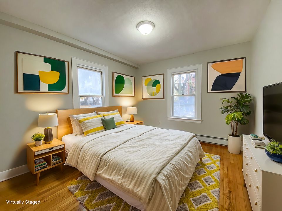 1st image of 108-110 Clark St #3