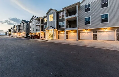 4216 W McKellen Dr Photo 1